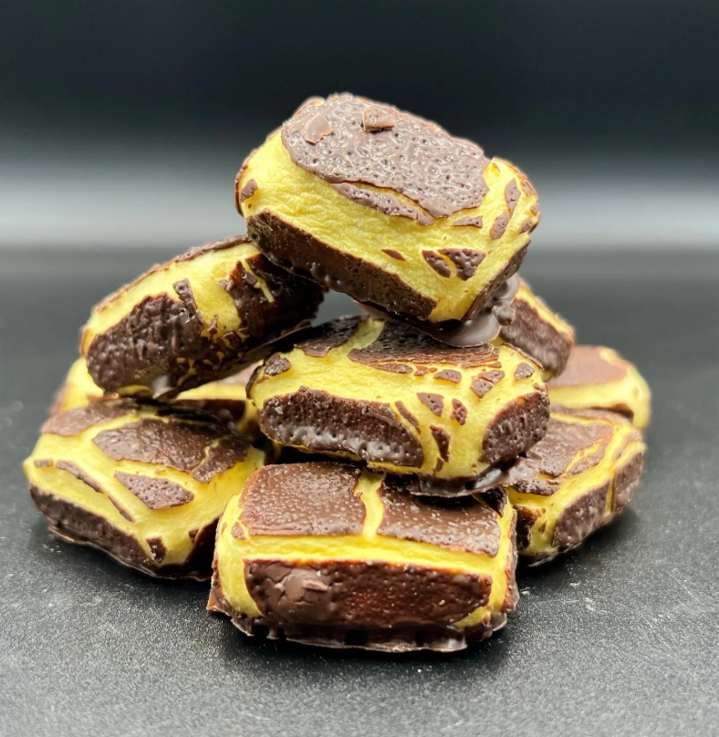 Freeze Dried Pascall Pineapple Lumps, Puff and Pop Lolly Shop, Australia